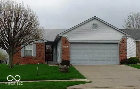 1535 Parkthorne Dr, Indianapolis, IN 46229