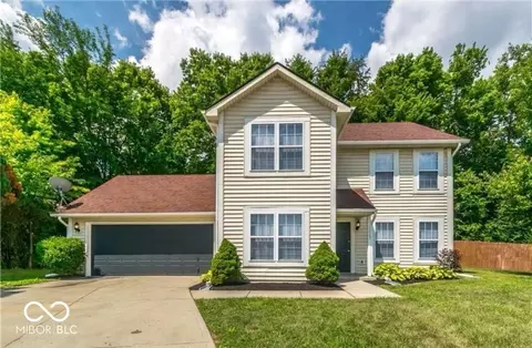 3823 W 45th Ter, Indianapolis, IN 46228