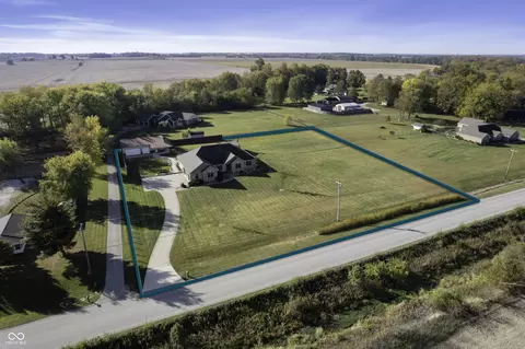 5145 W 400 N, Fairland, IN 46126