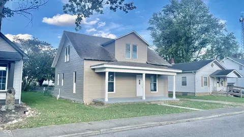 616 N Elm St, North Vernon, IN 47265