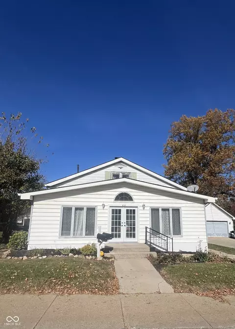 818 W Main St, Danville, IN 46122