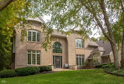 12131 Pebblepointe Pass, Carmel, IN 46033
