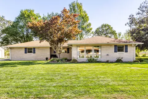 43 Robinwood Dr, Brownsburg, IN 46112