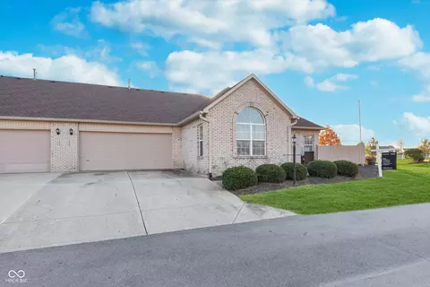 11658 Winding Wood Dr, Indianapolis, IN 46235