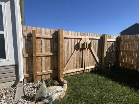 6038 Emerald Commons Dr, Indianapolis, IN 46221 photo 30