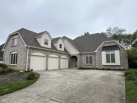 7320 Elm Ridge Dr, Indianapolis, IN 46236