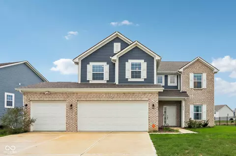 6589 W Shoreline Ct, Greenfield, IN 46140