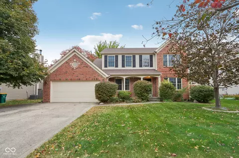 10398 Hillsborough Dr, Fishers, IN 46037