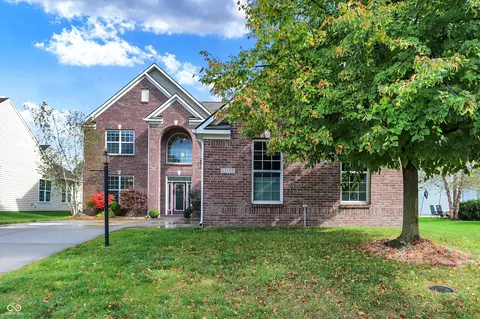 12155 Twyckenham Dr, Fishers, IN 46037