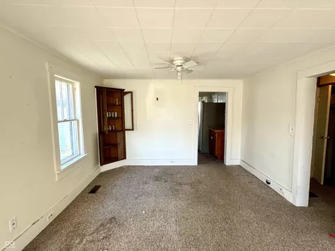 422 E 3rd St, Peru, IN 46970 photo 8