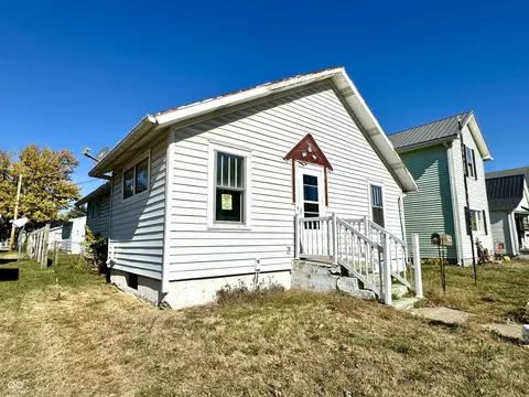 422 E 3rd St, Peru, IN 46970 photo 1
