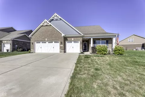4754 W Durdhen Rd, New Palestine, IN 46163