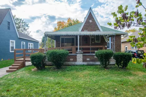 1120 N Bosart Ave, Indianapolis, IN 46201