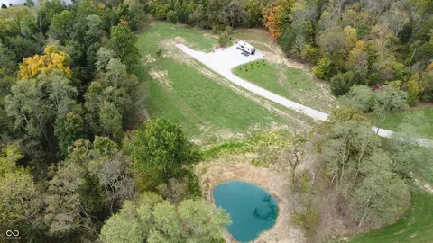 10081 Sullivan Rd, Vevay, IN 47043