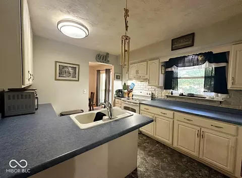 5527 E 1146 N, De Motte, IN 46310 photo 15