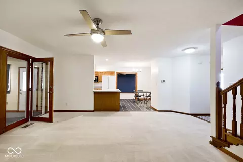 Living - 355 Pinnacle Ln, Plainfield, IN 46168 photo 5 of 5