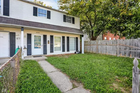 8448 Meadowlark Dr, Indianapolis, IN 46226