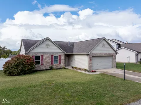 1500 Harrison Dr, Greenwood, IN 46143