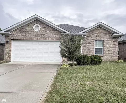 834 Baden Manor Dr, Indianapolis, IN 46217