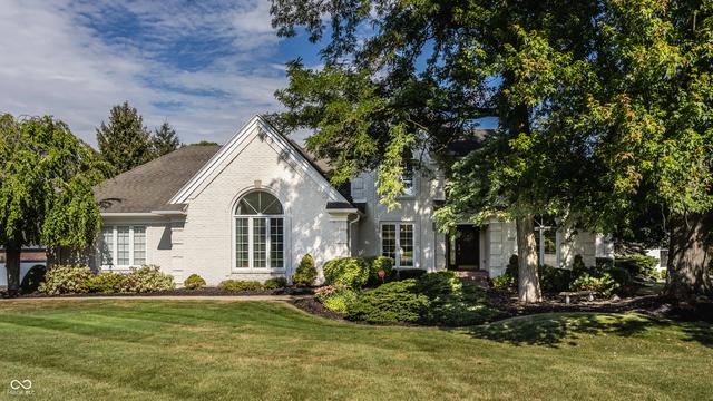 11074 Woods Bay Ln, Indianapolis, IN 46236