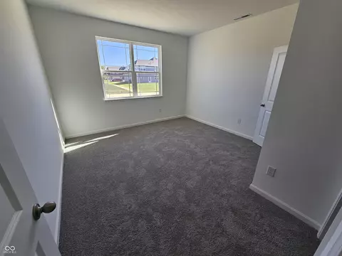 2247 Pine Valley Dr, Plainfield, IN 46168 photo 4