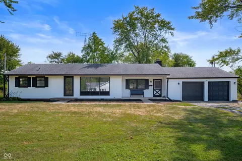 201 W Walnut St, Farmland, IN 47340