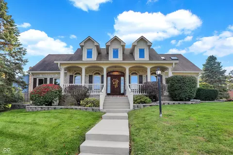7401 Killarney Dr, Indianapolis, IN 46217