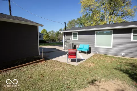 Exterior - 1395 E Wehner Ln, Madison, IN 47250 photo 5 of 6