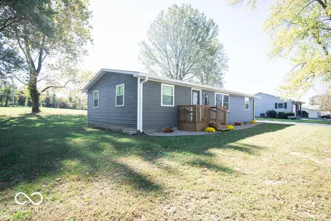 Exterior - 1395 E Wehner Ln, Madison, IN 47250 photo 2 of 6