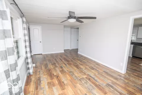 Living - 1395 E Wehner Ln, Madison, IN 47250 photo 2 of 2