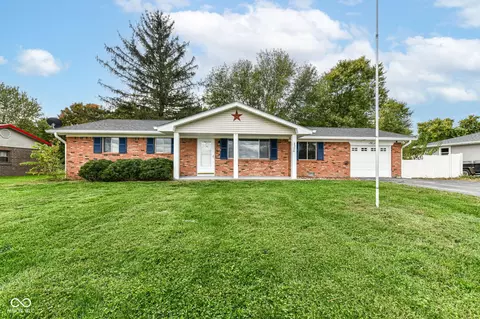 1326 Smokey Rd, Martinsville, IN 46151