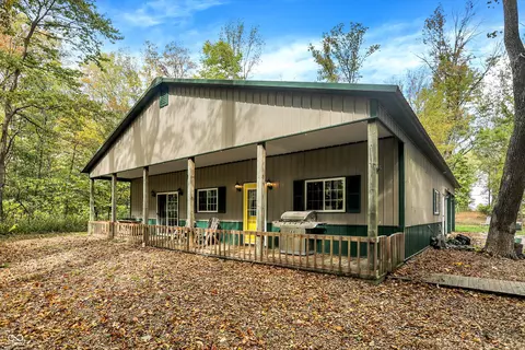 16 Noland Rd, Greencastle, IN 46135
