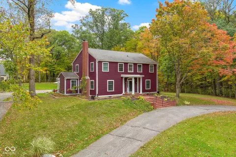 265 Beechwood Ln, Zionsville, IN 46077