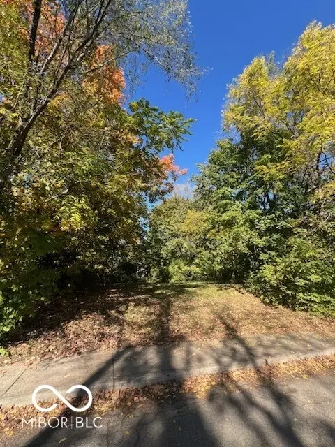 956 W 28th St, Indianapolis, IN 46208