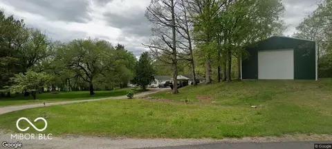 9494 E Northshore Dr, Unionville, IN 47468