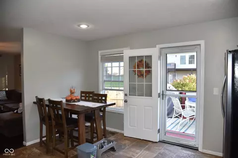 Entry Way - 7101 W Pinnacle Dr, Bloomington, IN 47404 photo 1 of 2