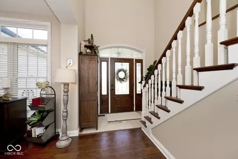 Entry Way - 4025 E State Rd 252, Franklin, IN 46131 photo 1 of 5
