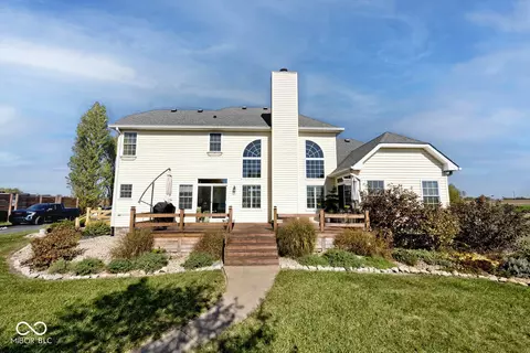 Exterior - 4025 E State Rd 252, Franklin, IN 46131 photo 5 of 18