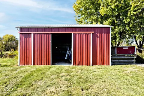 Other - 4025 E State Rd 252, Franklin, IN 46131 photo 6 of 7