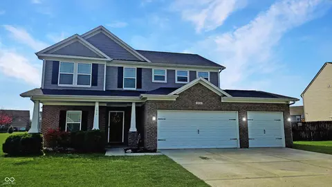 1612 Gleneagle Dr, Indianapolis, IN 46239