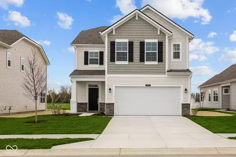1833 James Pierce Dr, Shelbyville, IN 46176