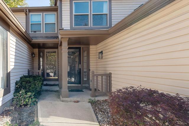 7975 Glen View Dr, Indianapolis, IN 46236