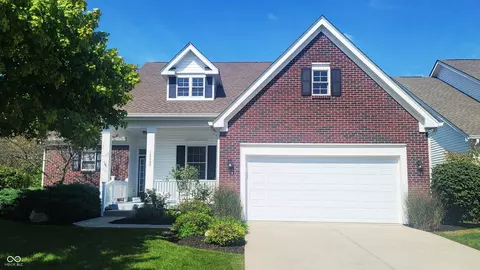 15297 Seneca Cir, Westfield, IN 46074