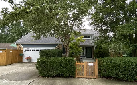 8004 Hague Rd, Indianapolis, IN 46256