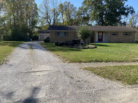647 W Mcgregor Rd, Indianapolis, IN 46217