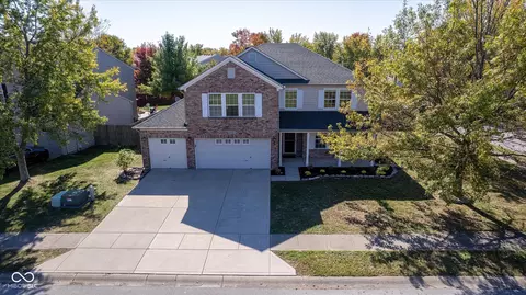 13432 N Badger Grove Dr, Camby, IN 46113