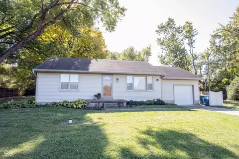 825 E 111th St, Indianapolis, IN 46280