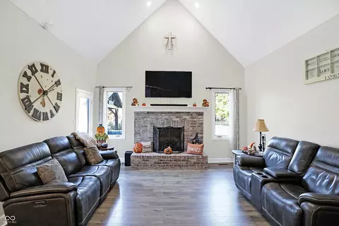 Living - 10 E Senator Way, Carmel, IN 46032 photo 3 of 5