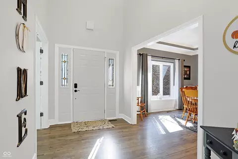 Entry Way - 10 E Senator Way, Carmel, IN 46032 photo 1 of 3
