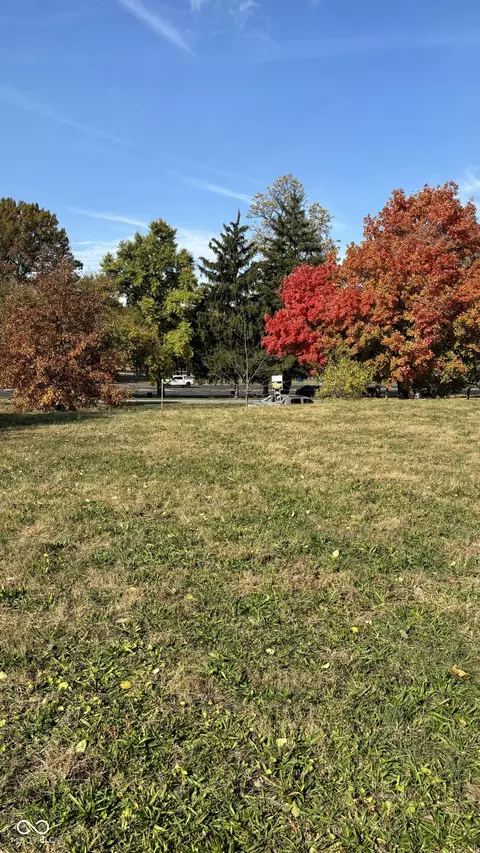 2809 E Riverside Dr, Indianapolis, IN 46208 photo 3